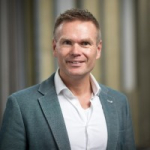Nils  Stolze