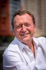 Robert  Winkel